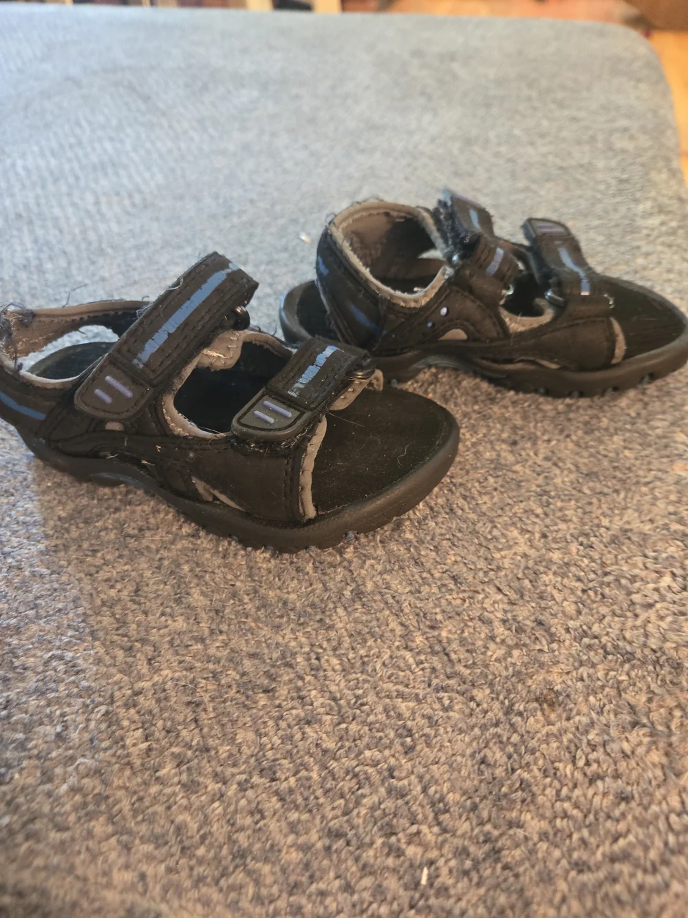 smartfit Black Sandals with Light Blue Stripes